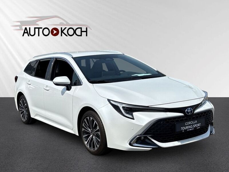Weiß Neu 2024 Toyota Corolla Team Kombi | 30.740 € - Bild 1/4