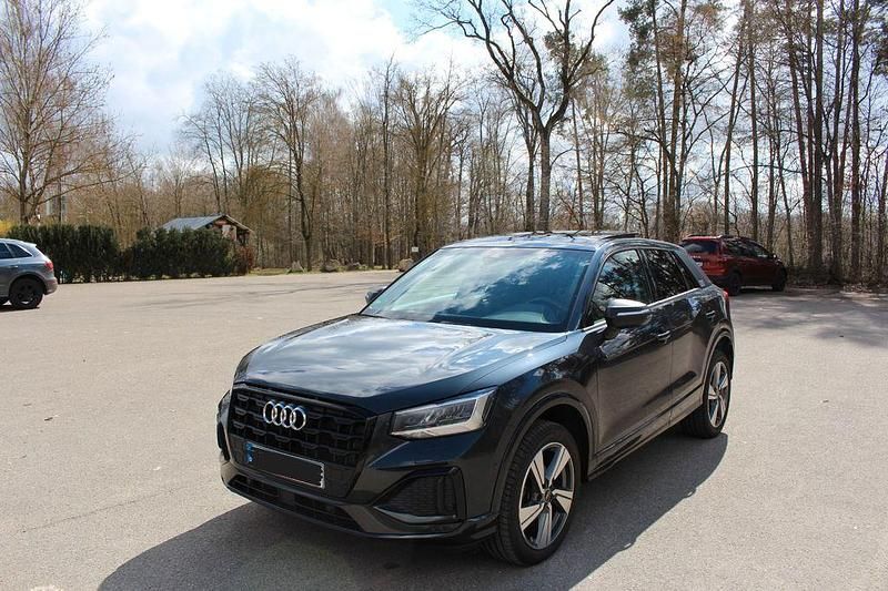 Gebraucht Audi Q2 Sport 150 PS (110 kW) 2022 Grau SUV