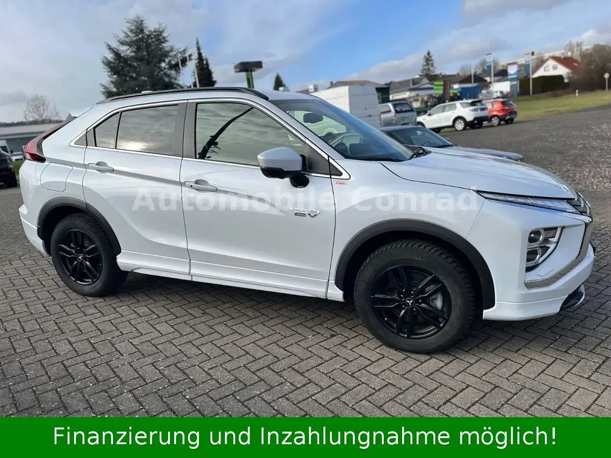 Gebraucht Mitsubishi Eclipse Cross Plus 98 PS (72 kW) 2023 Weiß SUV
