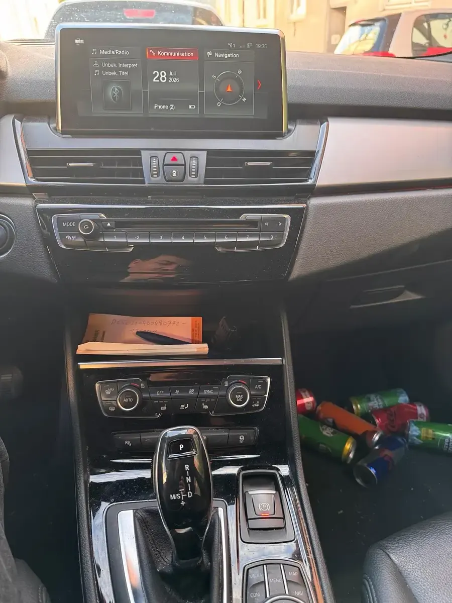 Gebraucht BMW 220 Gran Tourer Advantage 190 PS (139 kW) 2018 Blau Van / Kleinbus