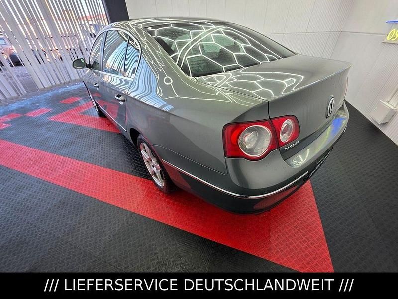 Gebraucht VW Passat Comfortline 140 PS (102 kW) 2006 Grün Limousine