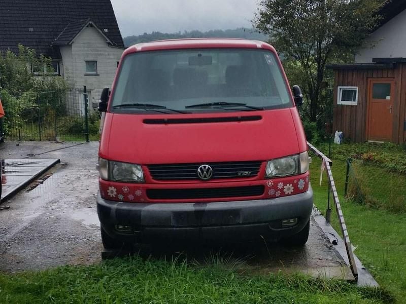 Rot Gebraucht 1998 VW T4 Van | 5.900 € - Bild 1/4