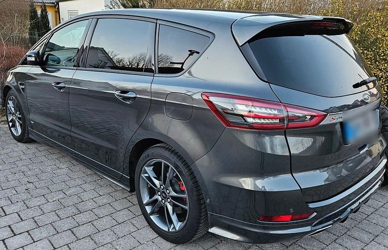 Gebraucht Ford S-MAX ST-Line 190 PS (139 kW) 2018 Grau Van / Kleinbus