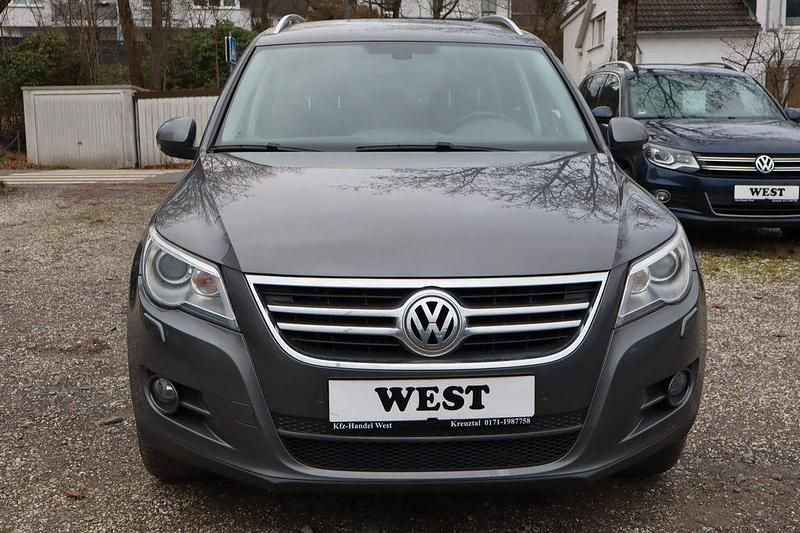 Gebraucht VW Tiguan 140 PS (102 kW) 2012 Grau SUV