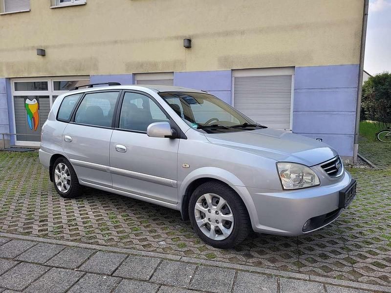 Gebraucht Kia Carens EX 139 PS (102 kW) 2006 Diamantsilber Van / Kleinbus