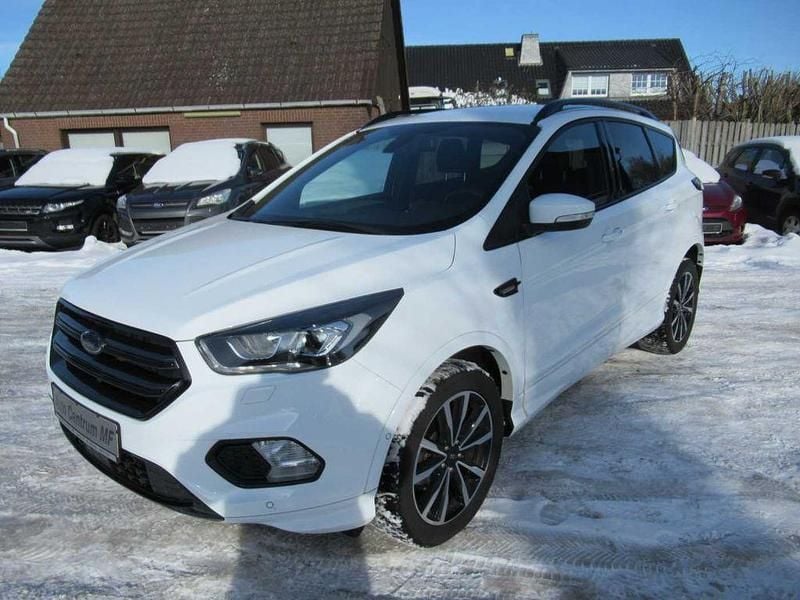 Gebraucht Ford Kuga ST-Line 150 PS (110 kW) 2019 Weiß SUV