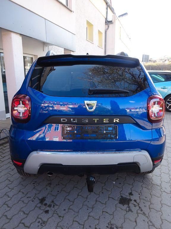 Używany Dacia Duster Celebration 150 KM (110 kW) 2020 Niebieski SUV