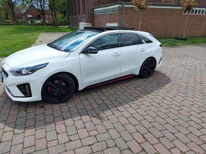 Gebraucht Kia ProCeed GT 204 PS (150 kW) 2019 Weiß Kombi