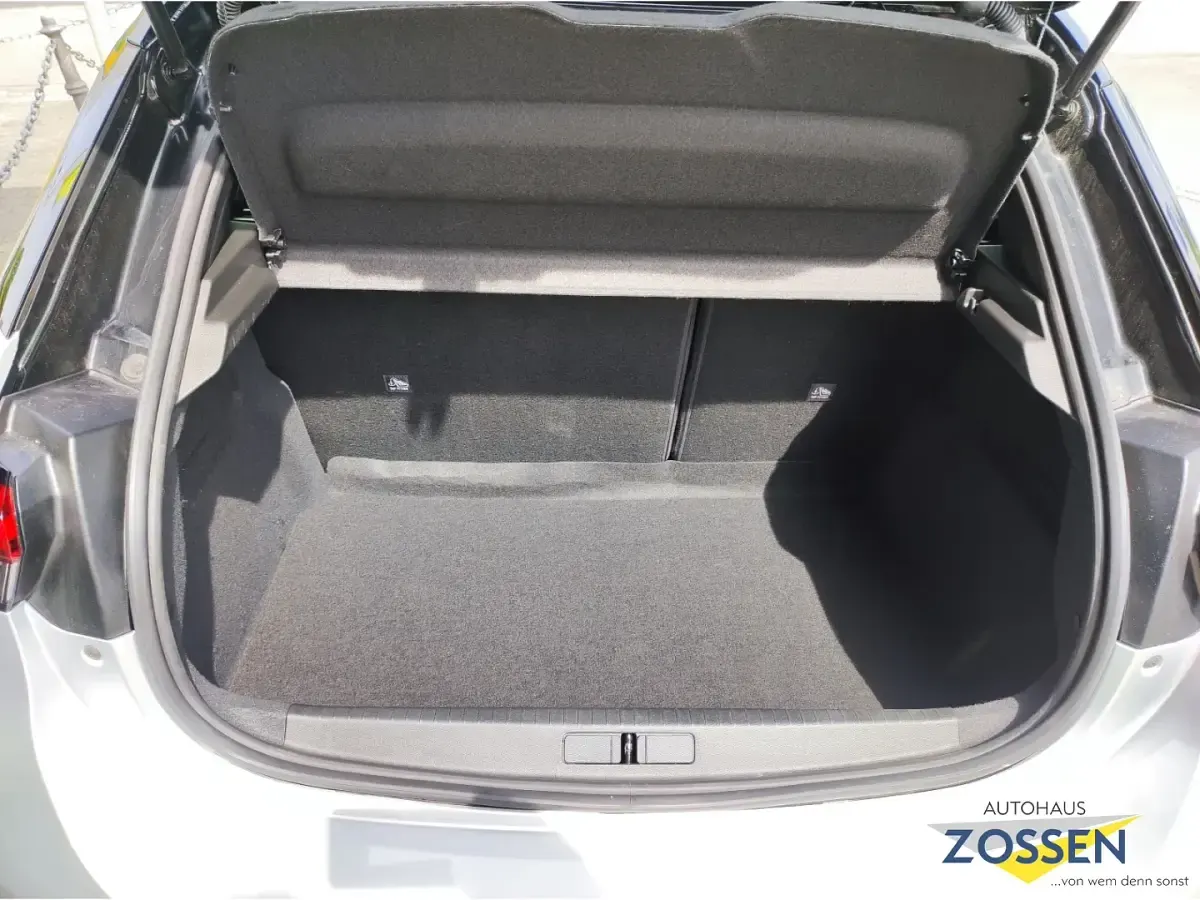 Gebraucht Opel Corsa 101 PS (74 kW) 2024 Silber Kleinwagen