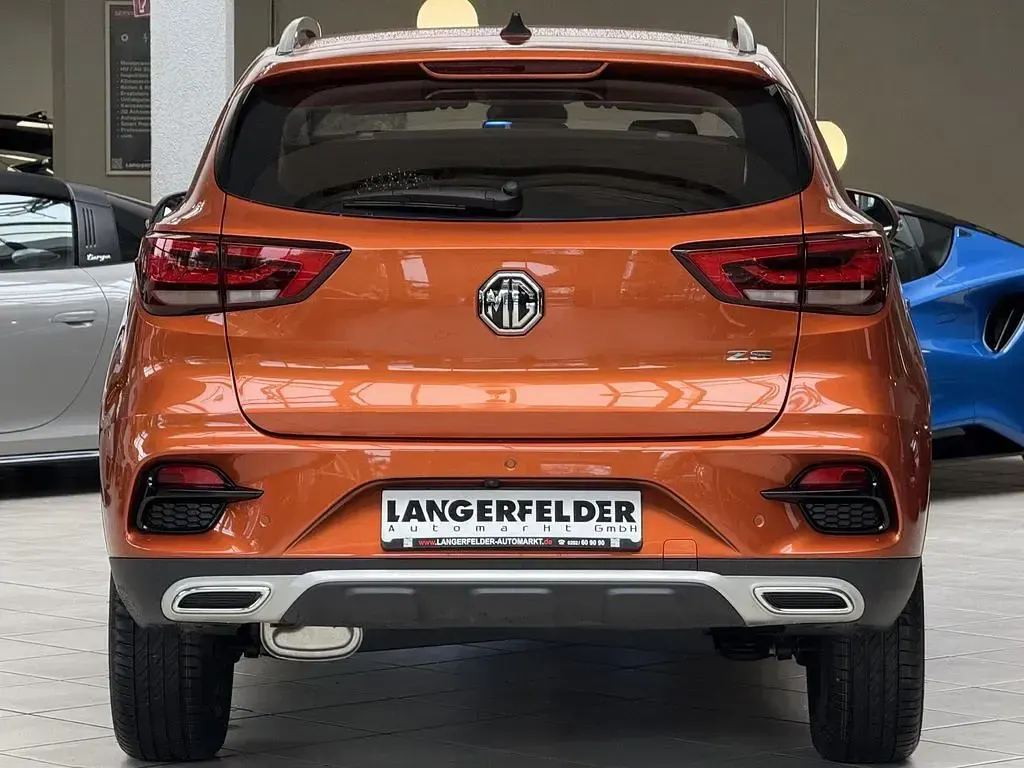 Gebraucht MG ZS Luxury 111 PS (81 kW) 2024 Hoxon orange SUV