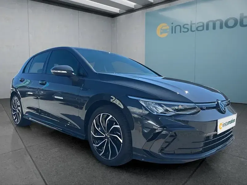 Gebraucht VW Golf VIII 150 PS (110 kW) 2024 Grau Kleinwagen