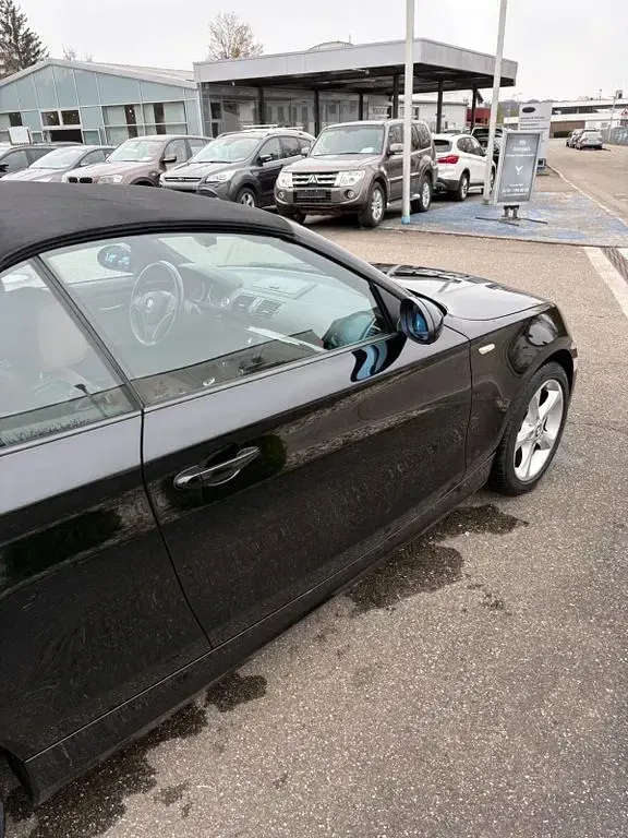 Gebraucht BMW 118 Cabriolet 143 PS (105 kW) 2008 Schwarz Cabrio