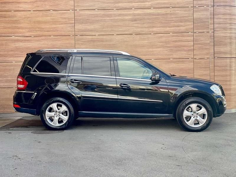 Gebraucht Mercedes GL350 211 PS (155 kW) 2011 Schwarz SUV