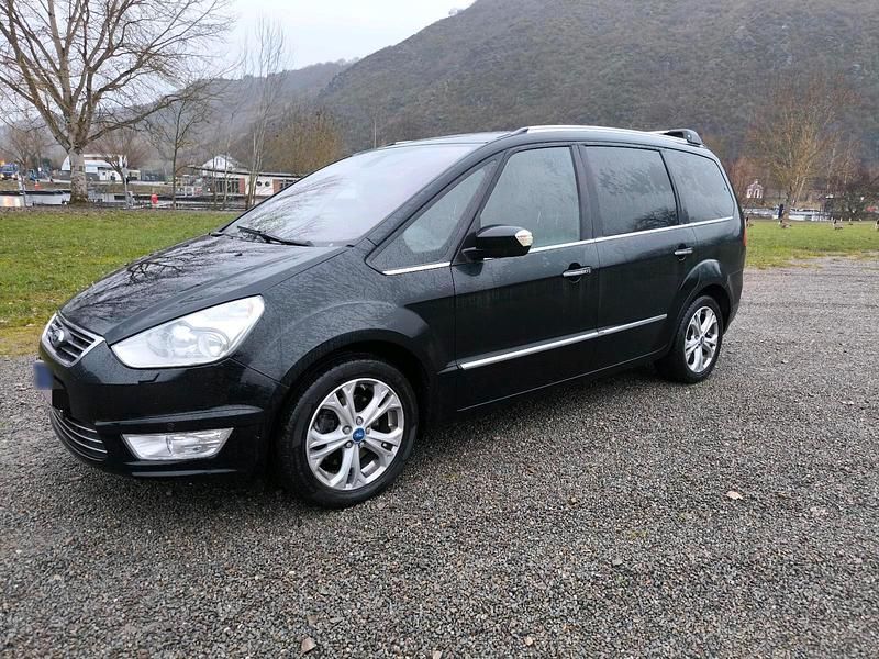 Gebraucht Ford Galaxy Titanium 200 PS (147 kW) 2011 Schwarz Van / Kleinbus