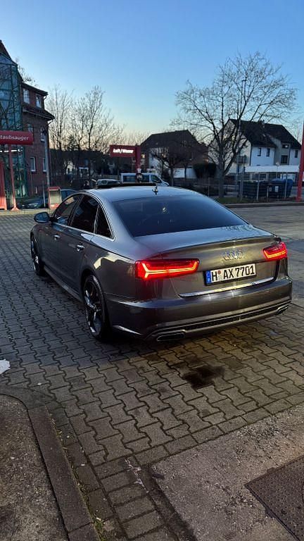 Gebraucht Audi A6 Comfort 272 PS (200 kW) 2017 Grau Limousine