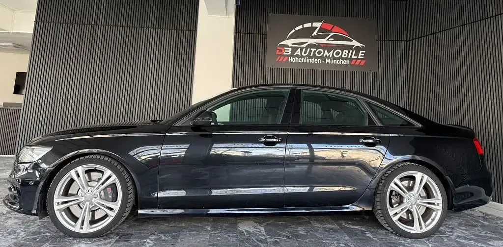 Używany Audi S6 Ambiente 420 KM (308 kW) 2013 Czarny Sedan/Limuzyna