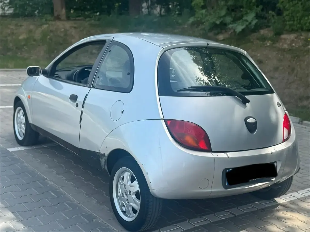 Gebraucht Ford Ka 60 PS (44 kW) 2002 Silber Kleinwagen