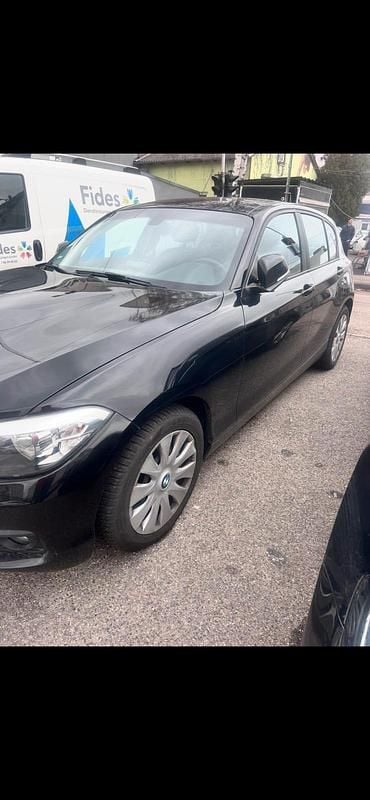 Gebraucht BMW 116 109 PS (80 kW) 2017 Schwarz Kleinwagen