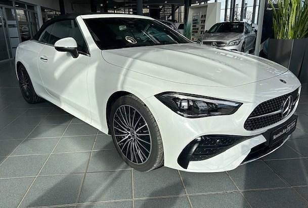 Gebraucht Mercedes CLE200 AMG 204 PS (150 kW) 2025 Weiß Cabrio