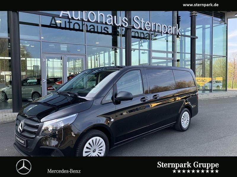 Second-hand Mercedes Vito 163 CP (119 kW) 2024 Negru Van