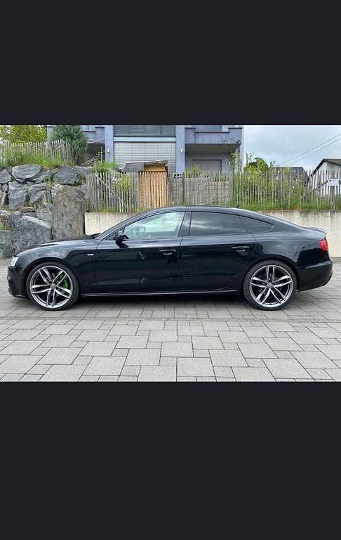 Schwarz Gebraucht 2016 Audi A5 Sportback Sport Limousine | 15.700 € (Etwas zu teuer) - Bild 1/4