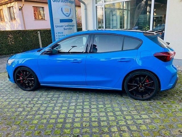 Gebraucht Ford Focus ST 280 PS (205 kW) 2025 Blau Limousine