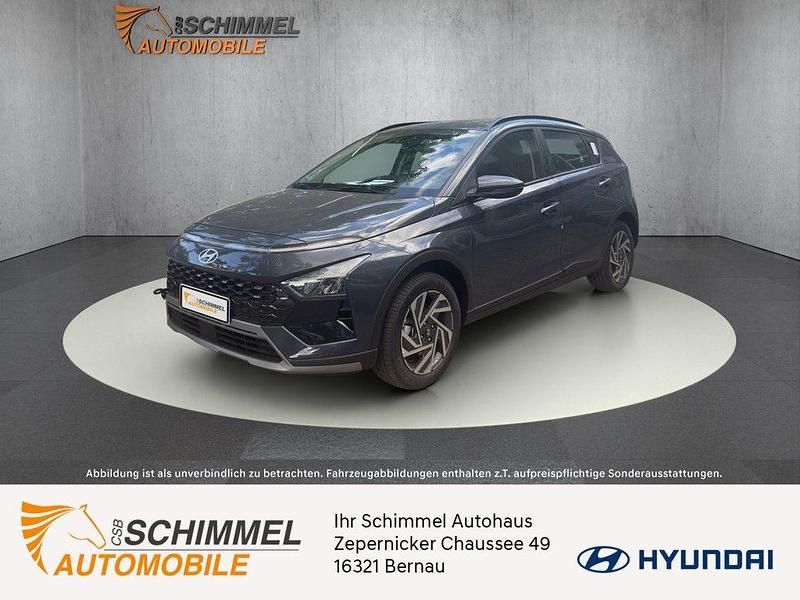 Grau Gebraucht 2025 Hyundai Bayon Trend SUV | 26.425 € (Teuer) - Bild 1/4