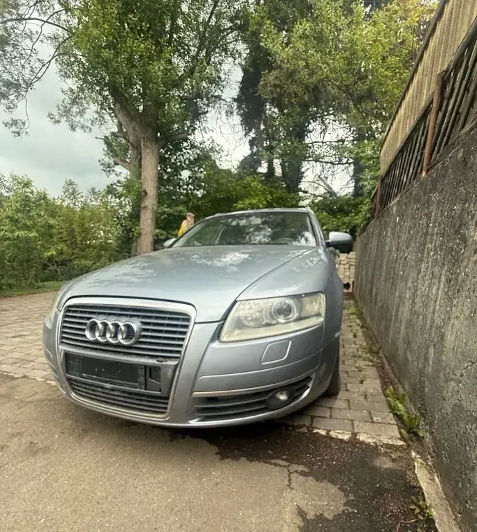 Gebraucht Audi A6 179 PS (131 kW) 2005 Grau Kombi
