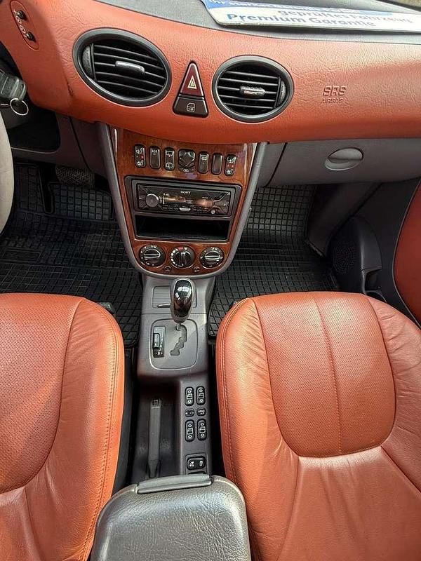 Gebraucht Mercedes A190 Elegance 125 PS (91 kW) 2002 Blau Limousine