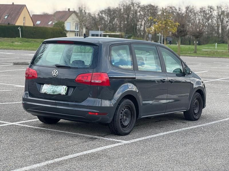Gebraucht VW Sharan 140 PS (102 kW) 2012 Grau Van / Kleinbus