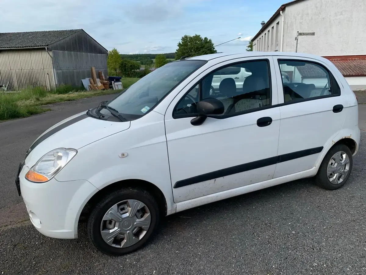 Używany Chevrolet Matiz 52 KM (38 kW) 2010 Biały Hatchback