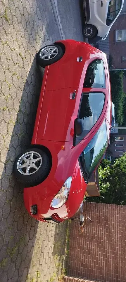 Gebraucht Suzuki Alto Basic 68 PS (50 kW) 2010 Rot Kleinwagen