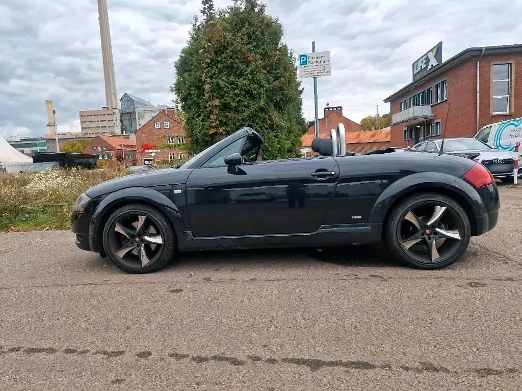 Gebraucht Audi TT Roadster 190 PS (139 kW) 2005 Schwarz Cabrio