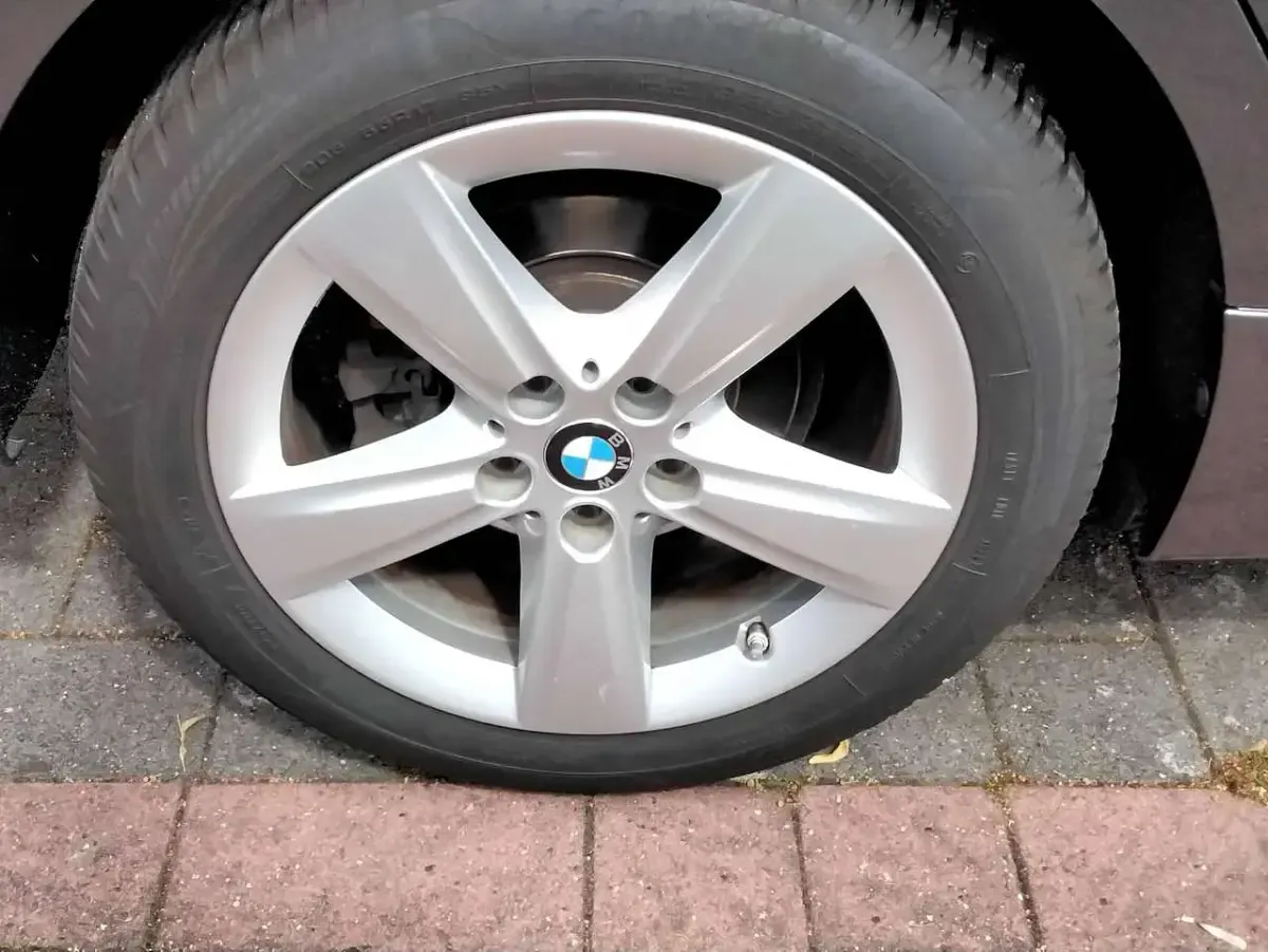 Gebraucht BMW 218 Active Tourer 136 PS (100 kW) 2016 Grau Van / Kleinbus