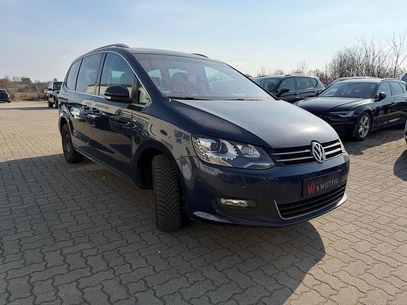 Gebraucht VW Sharan Cup 140 PS (102 kW) 2014 Blau Van / Kleinbus