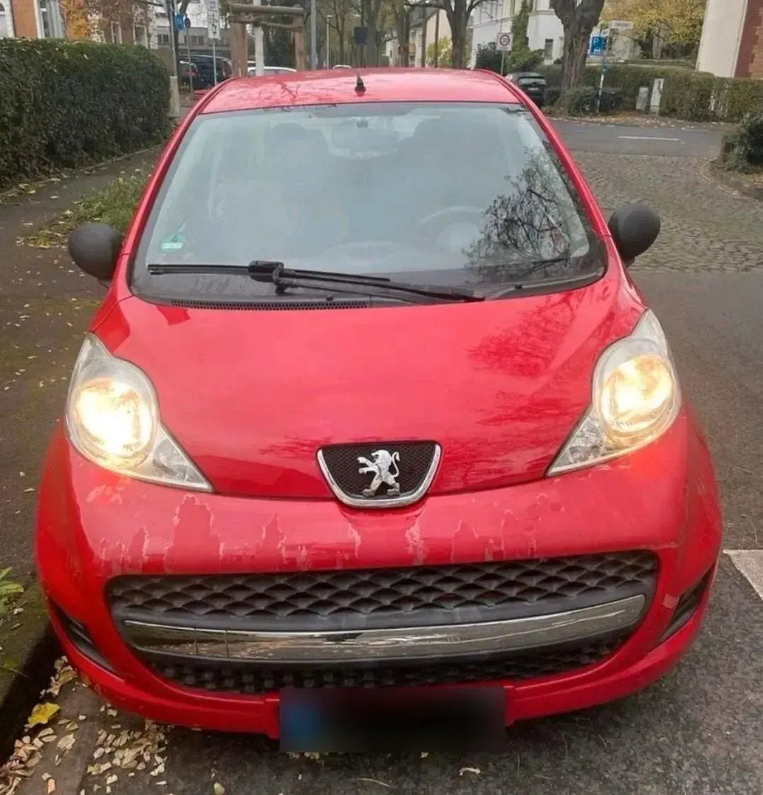 Gebraucht Peugeot 107 68 PS (50 kW) 2009 Rot Kleinwagen
