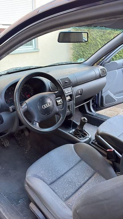 Gebraucht Audi A3 Ambition 102 PS (75 kW) 1999 Schwarz Kleinwagen