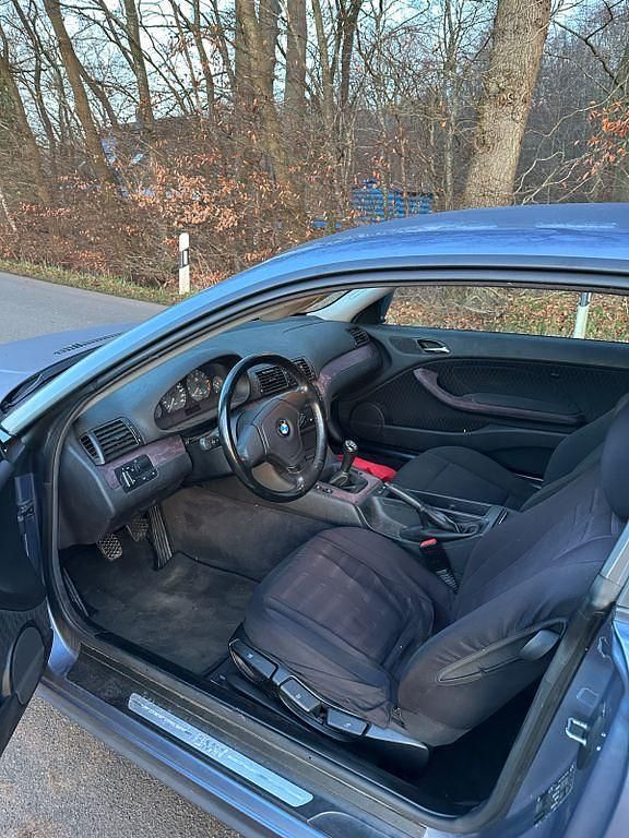 Gebraucht BMW 318 118 PS (86 kW) 1999 Blau Coupé