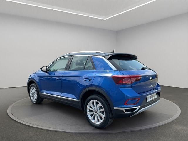 Neu VW T-Roc Style 150 PS (110 kW) 2025 Ravennablau metallic / schwar SUV