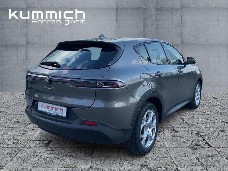 Second-hand Alfa Romeo Tonale Super 131 CP (96 kW) 2024 Gri SUV