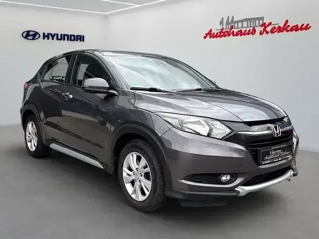 Gebraucht Honda HR-V Elegance 120 PS (88 kW) 2017 Modern steel metallic SUV