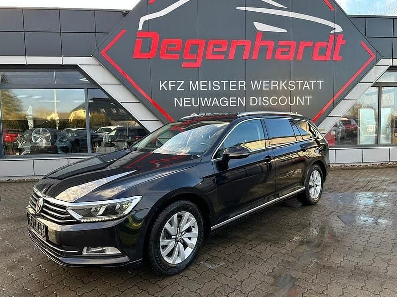 Gebraucht VW Passat Highline 179 PS (131 kW) 2018 Schwarz Kombi