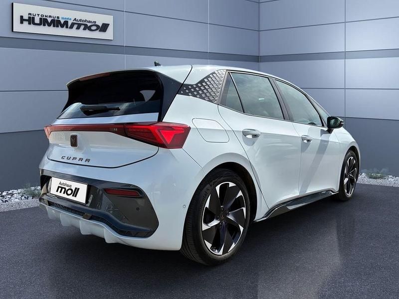 Gebraucht Cupra Born 169 kW (231 PS) 2022 Weiß Kleinwagen
