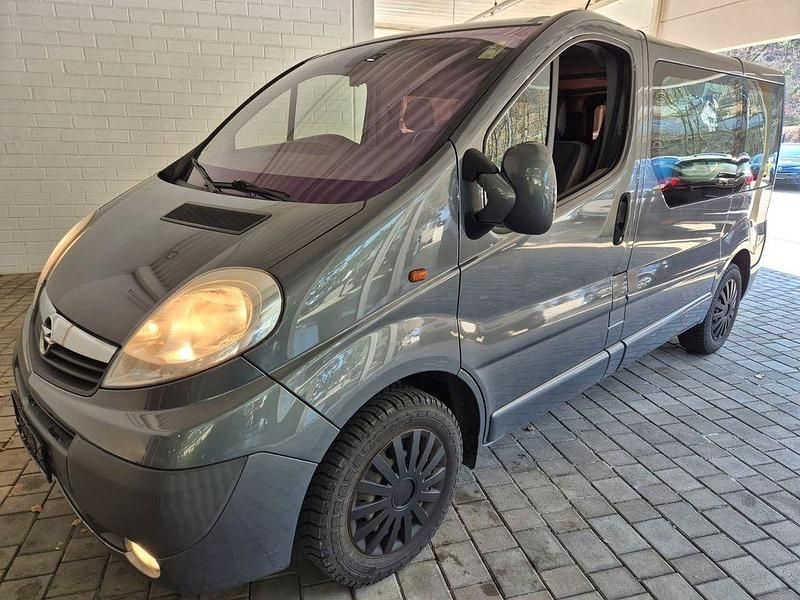 Gebraucht Opel Vivaro 114 PS (83 kW) 2013 Grau Van / Kleinbus