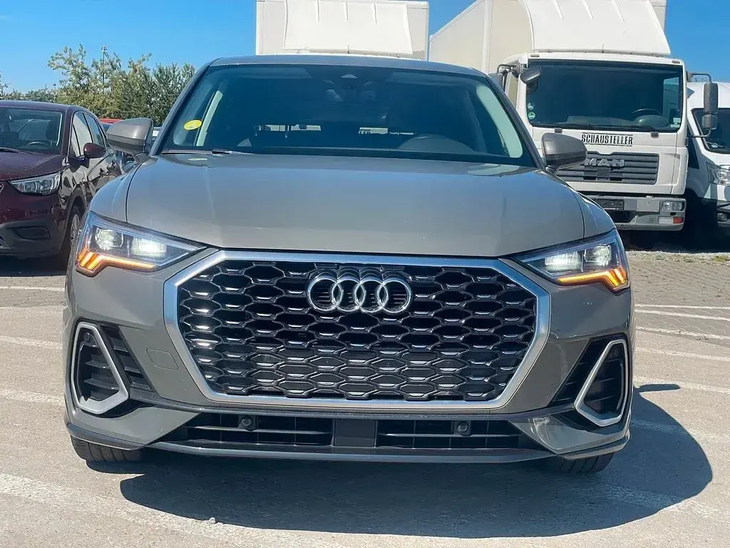 Gebraucht Audi Q3 Sportback S-Line 150 PS (110 kW) 2021 Grau SUV