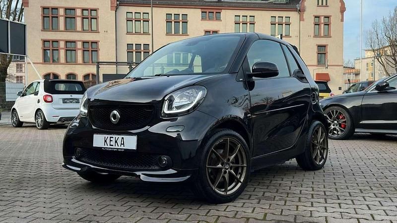 Schwarz Gebraucht 2016 Smart ForTwo Cabrio Cabrio | 19.990 € - Bild 1/4
