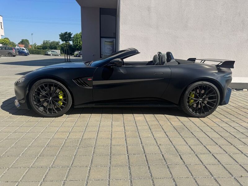 Gebraucht Aston Martin V8 Vantage 534 PS (392 kW) 2022 Schwarz Coupé