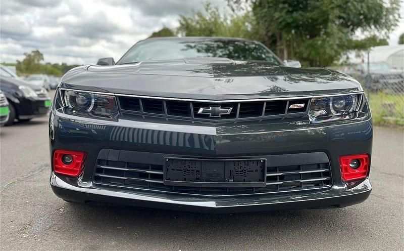 Schwarz Gebraucht 2014 Chevrolet Camaro SS Coupé | 28.900 € (Fairer Preis) - Bild 1/4