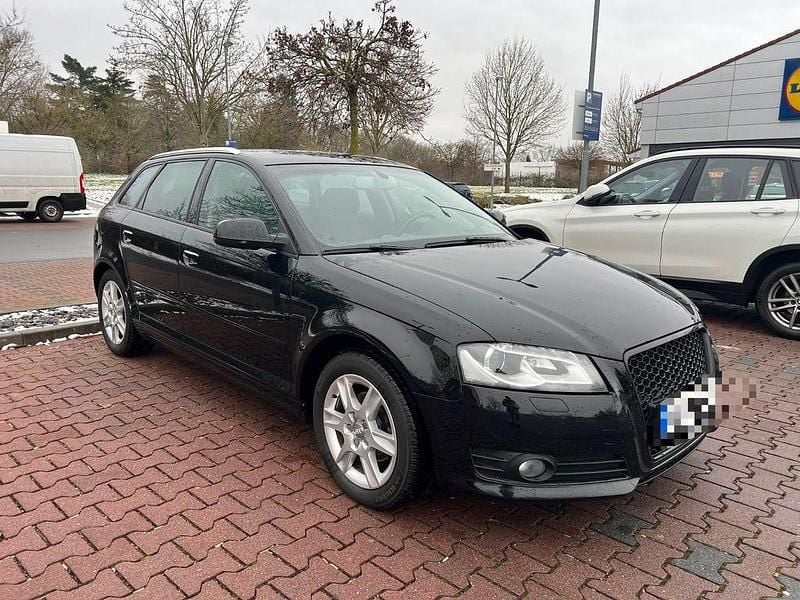 Schwarz Gebraucht 2013 Audi A3 Limousine | 5.990 € (Guter Preis) - Bild 1/4