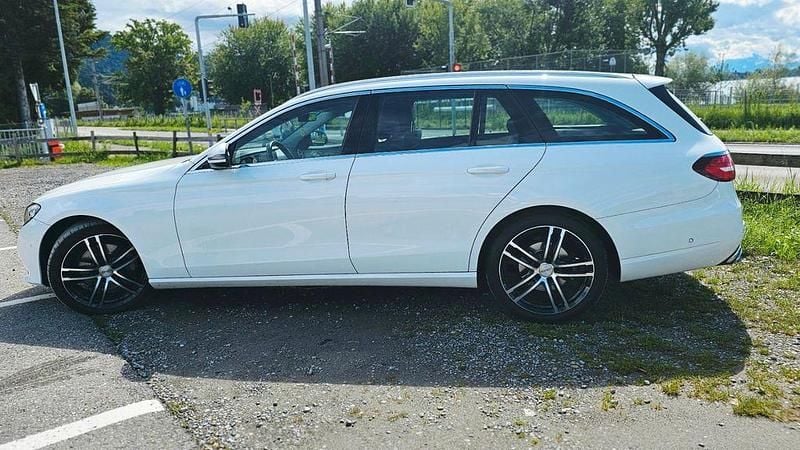 Gebraucht Mercedes E200 184 PS (135 kW) 2020 Weiß Kombi